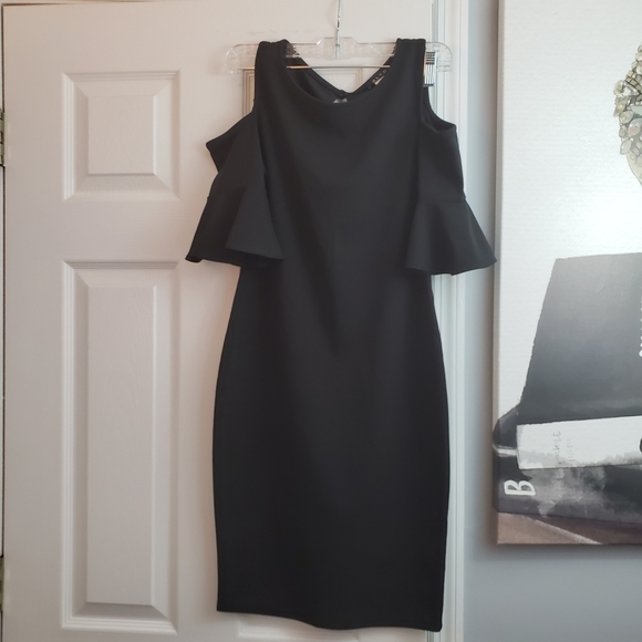 Dresses & Skirts - 💥Womens Black Cold Shoulder Dress